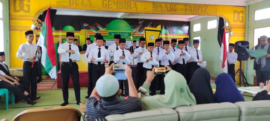 Pengukuhan pengurus baru OPPD